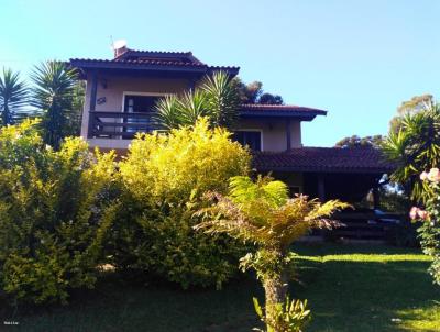 Casa para Venda, em Canela, bairro Santa Terezinha, 4 dormitórios, 4 banheiros, 2 vagas